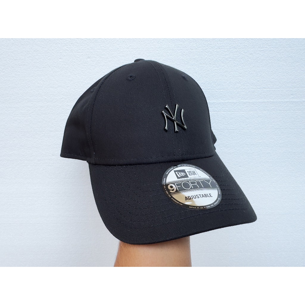 Topi New Era 9Forty New York Yankees Mini Metal Badge Black Cap 100% Original