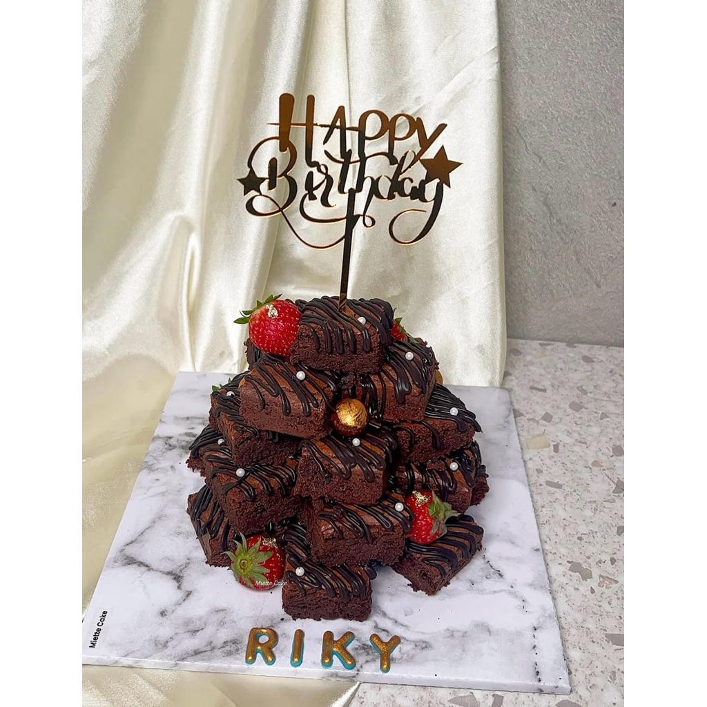 

PO Miette Cake Brownies Tower Birthday Kue