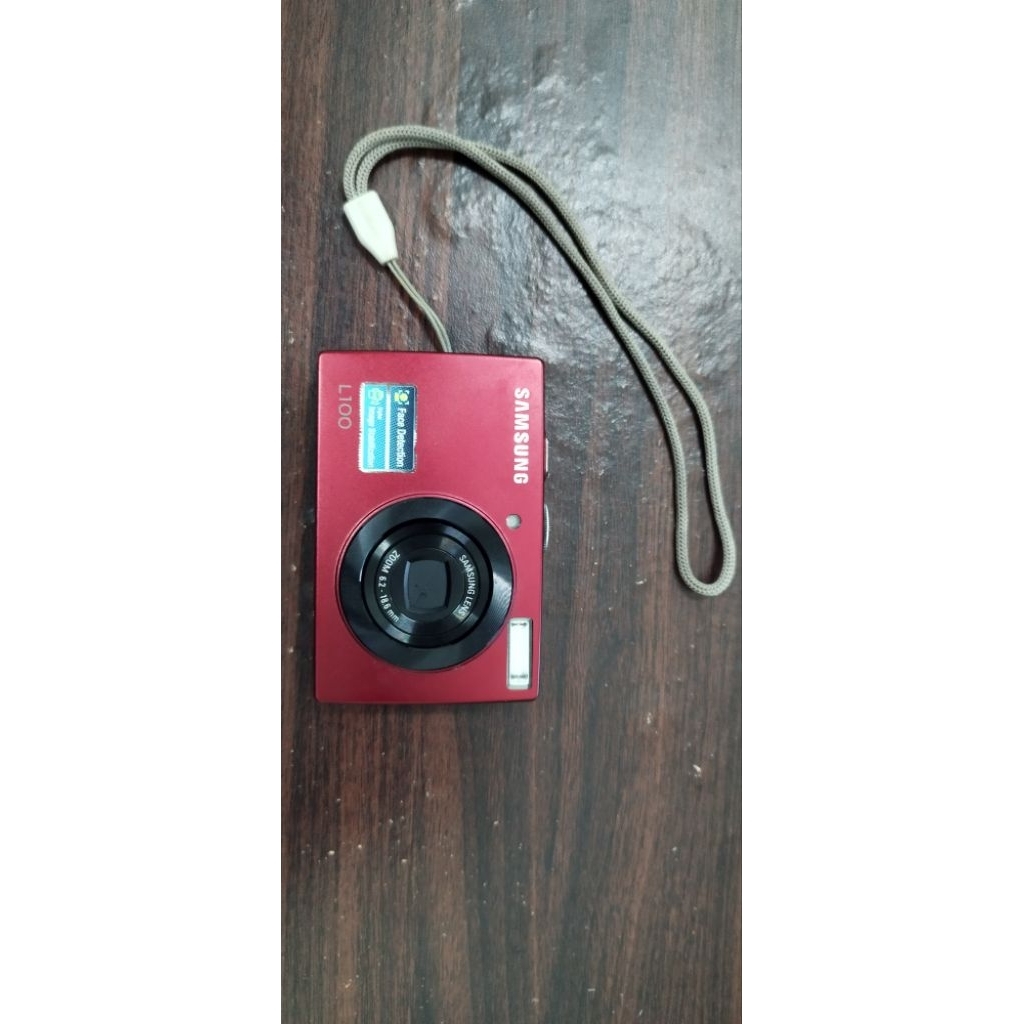 Kamera Digital Samsung L100