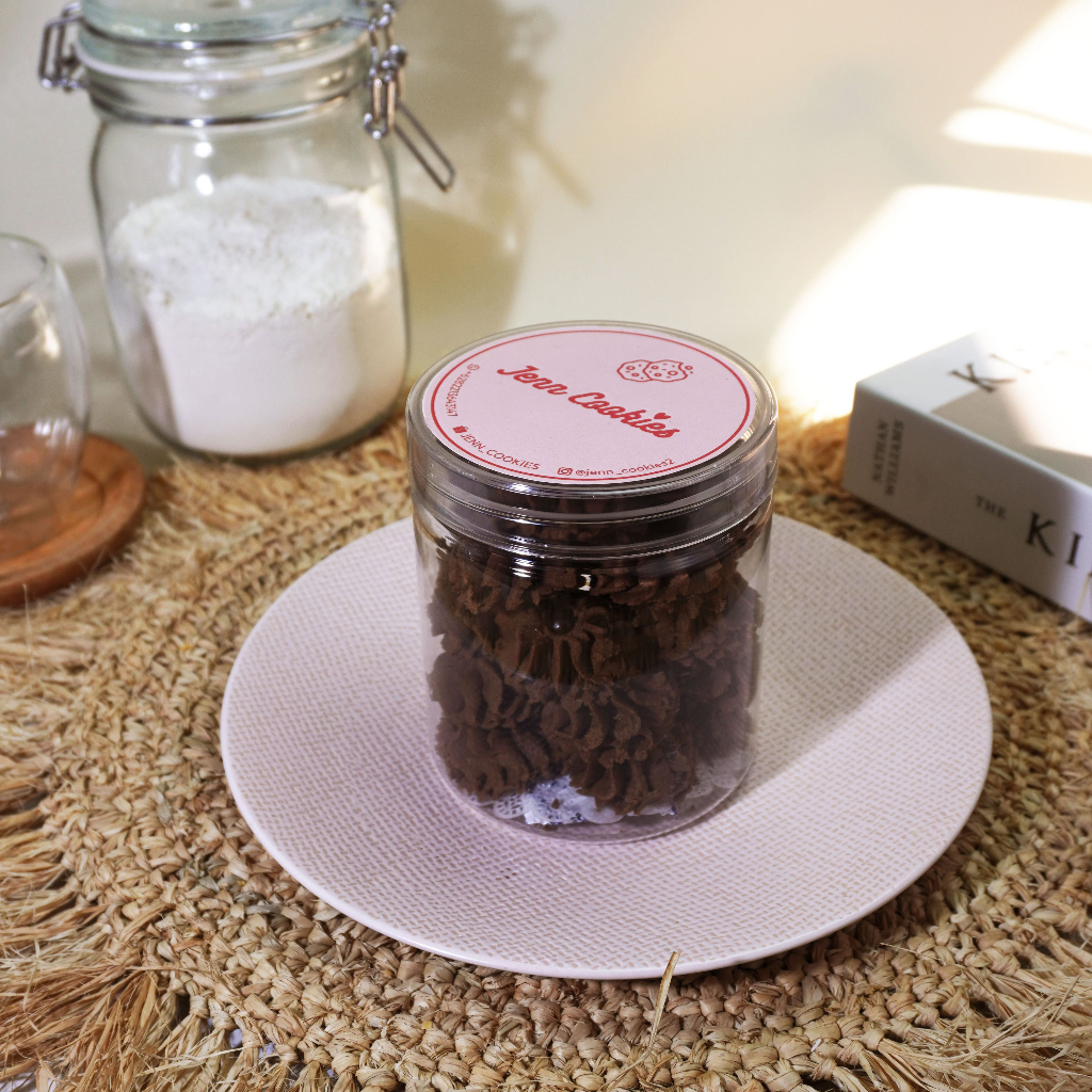 

Jenn Cookies - Kue Semprit Coklat Susu