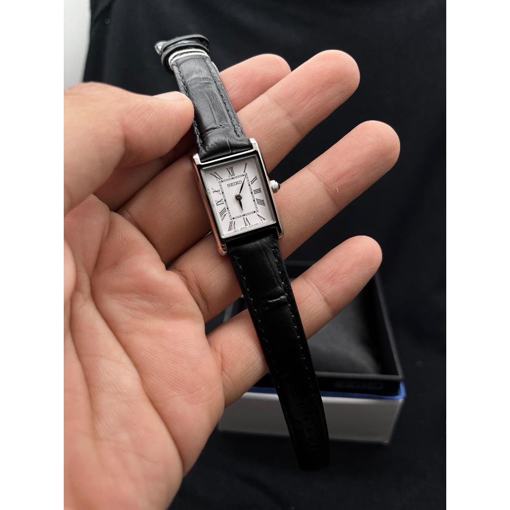 Seiko SWR053 Classic Tank Ladies Vintage Quartz