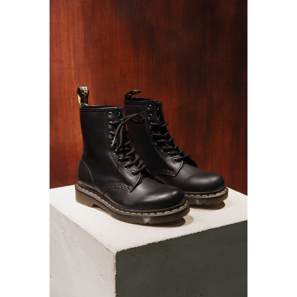 Dr. Martens 1460 Black Nappa Leather 8 Eye/Hole Original BNIB UNISEX