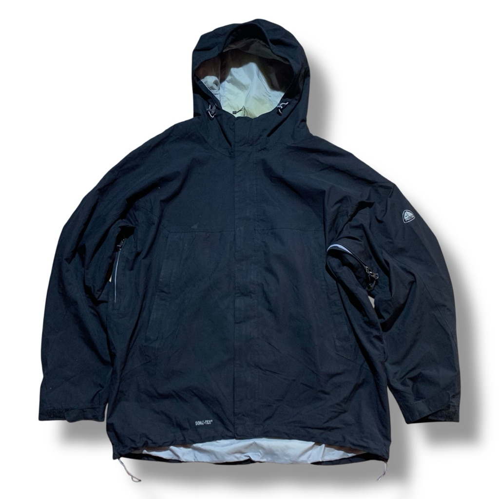 Nike ACG Gore-Tex Black Jacket