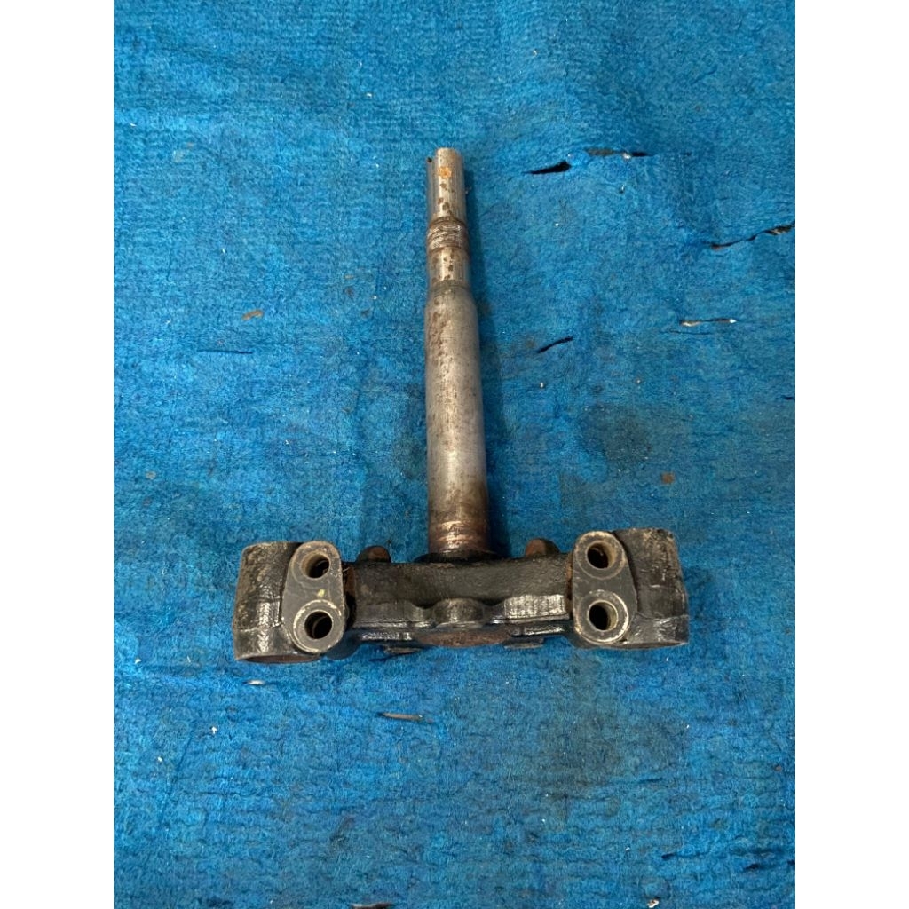 Segitiga shock leter T yamaha vega r new original