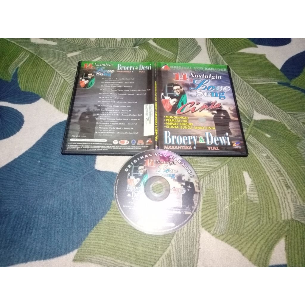 VCD ORIGINAL KARAOKE BROERY MARANTIKA DAN DEWI YUL