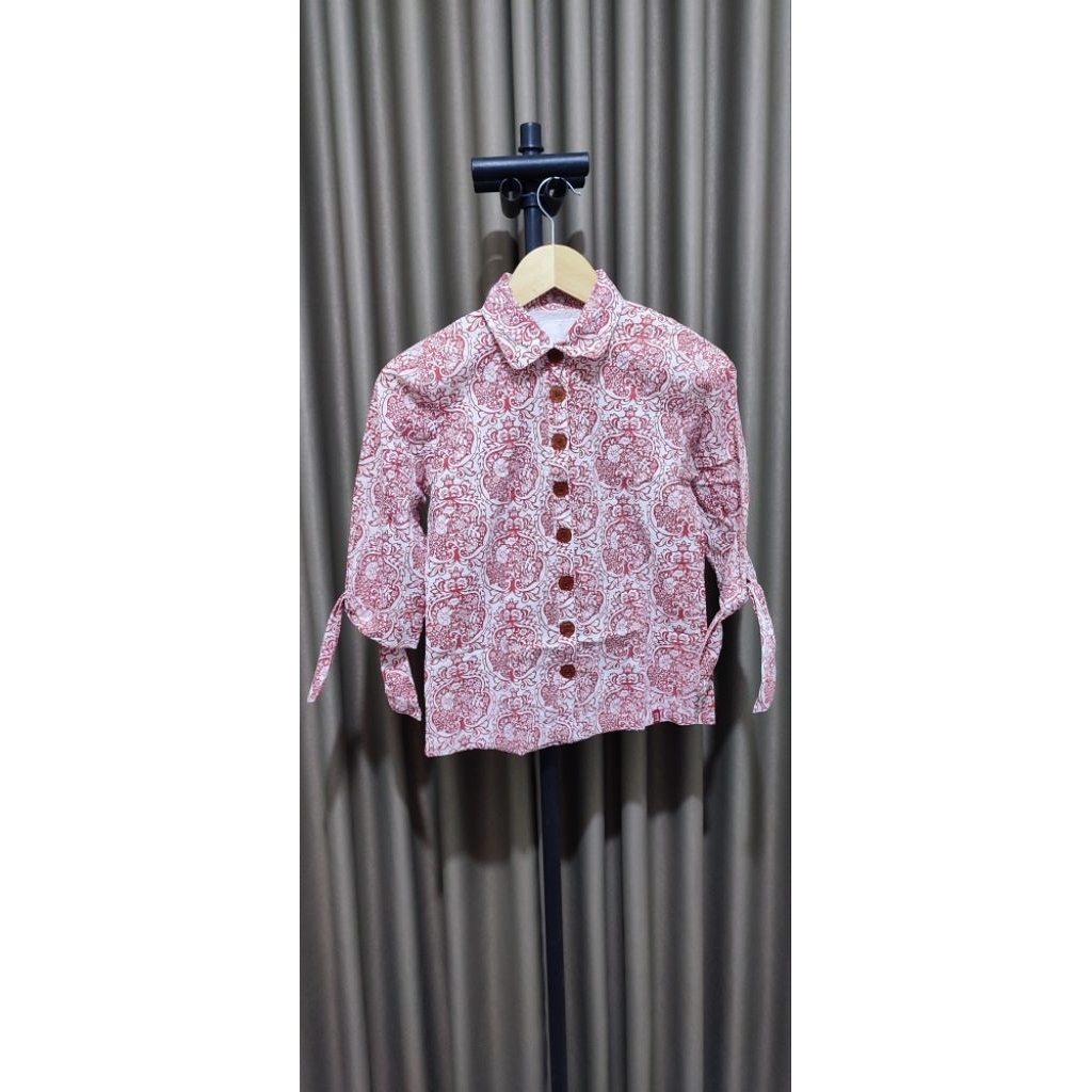 Kemeja Wanita Motif Lengan ¾, Baju Atasan Nevada Murah (Preloved, Second, Bekas)