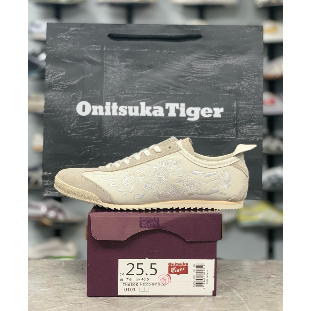 Sepatu Onitsuka Deluxe I setan Shinjuku Triple White