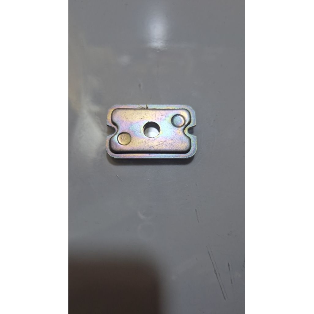 plat tahanan anting stelan rantai 5tp-f539f-00.tutup anting,anting stelan rante jupiter z.ASLI