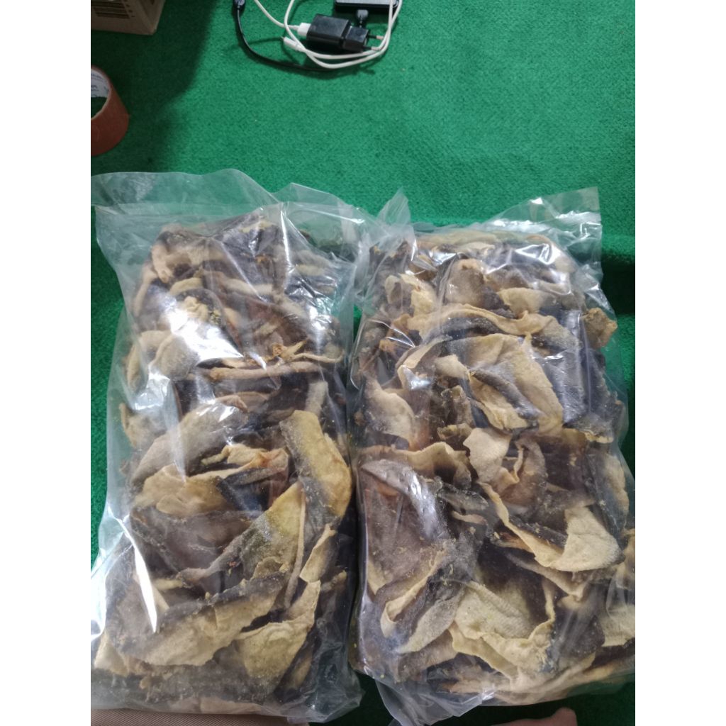 

Kerupuk kulit ikan patin mentah 1kg original