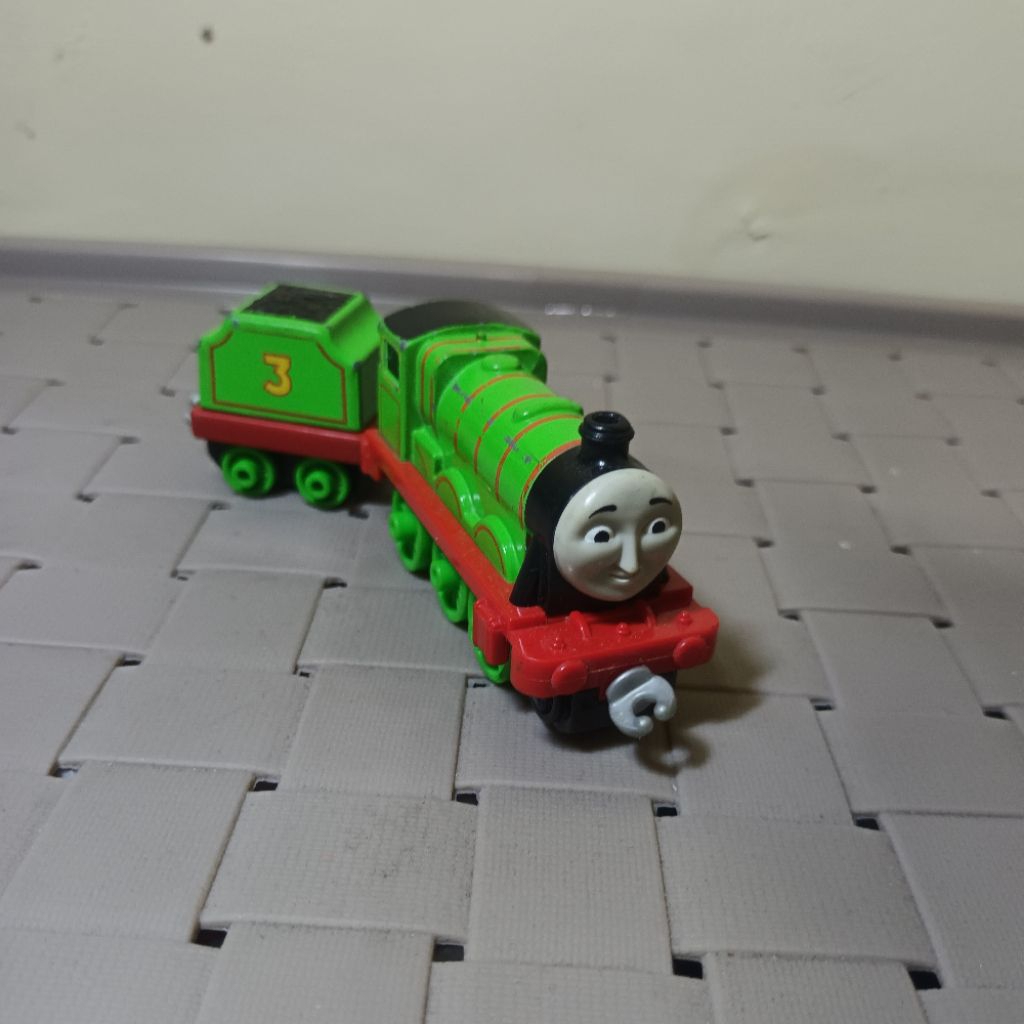 Preloved Thomas & Friends Henry