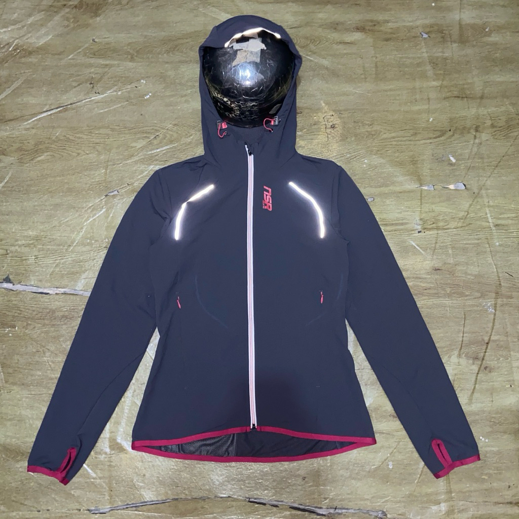 Jaket Running Wanita NSR Never Stop Riding Wanita S