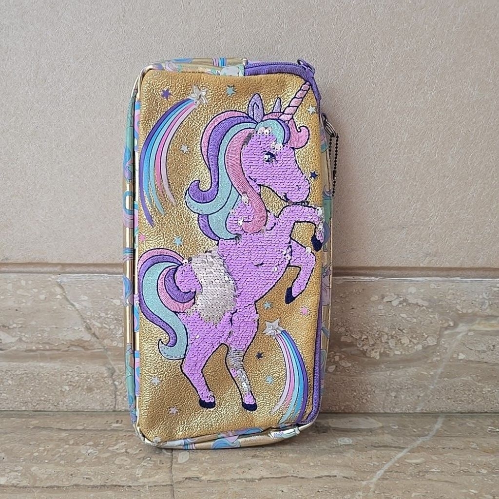 

《PRELOVED》SMIGGLE Unicorn pencil case