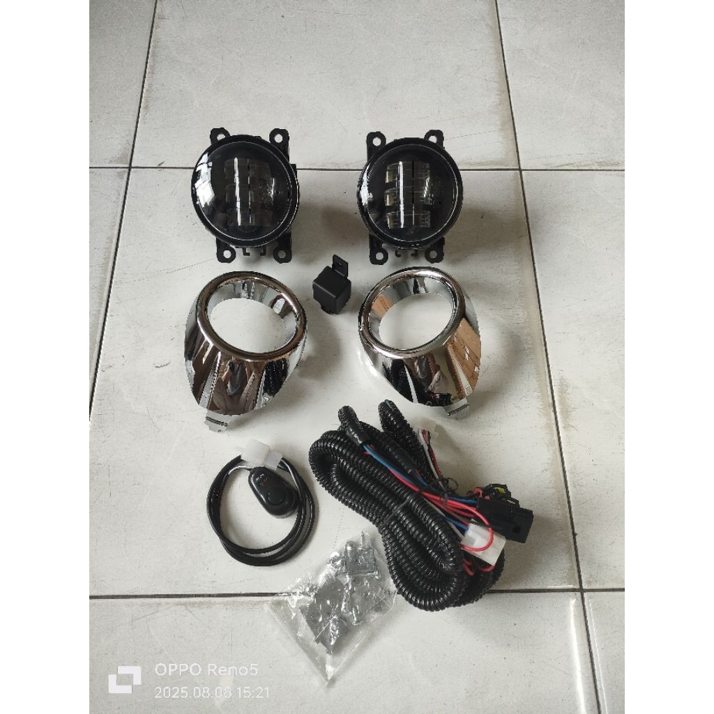 Foglamp Lampu Kabut Mobil Ford Fiesta Tahun 2009 2010 2011 ( Harga Full Set ) Foglamp Led 2 Warna