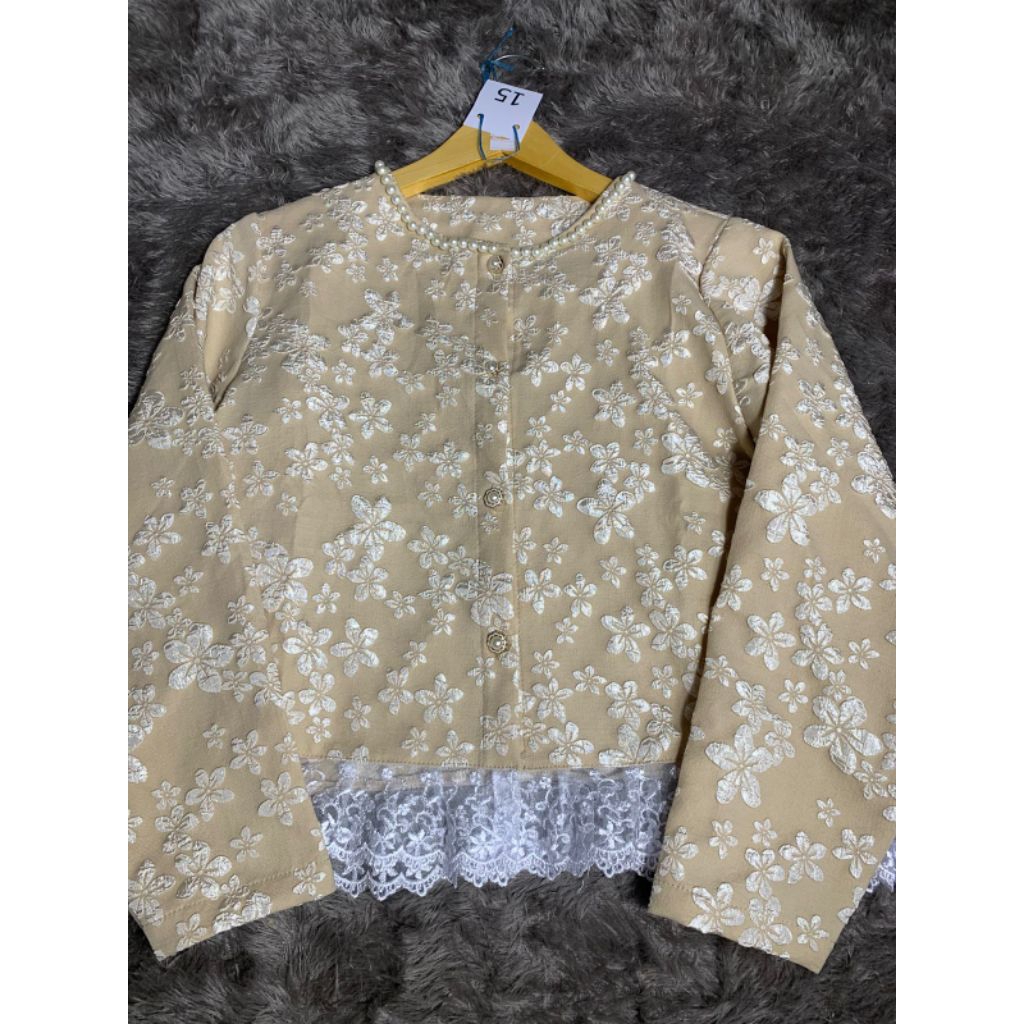 blouse brukat motif bunga