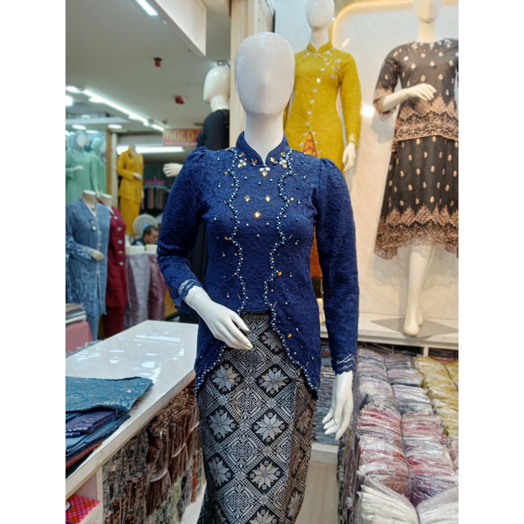 Kebaya Miska bahan brokat variasi Payet mutiara / kebaya modern / kebaya pengantin/ kebaya kekinian/
