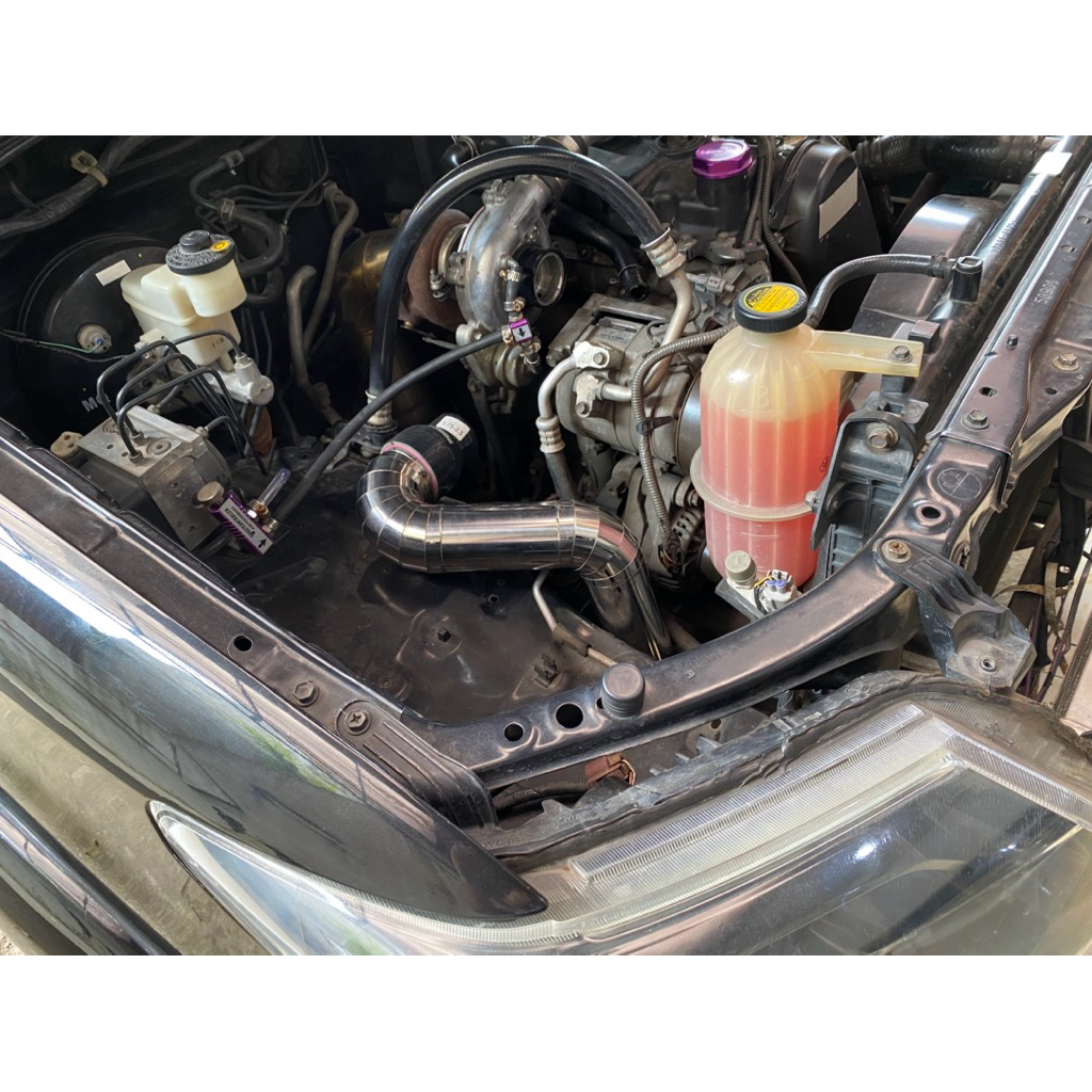 intercooler 2 kd innova fortuner pipe only