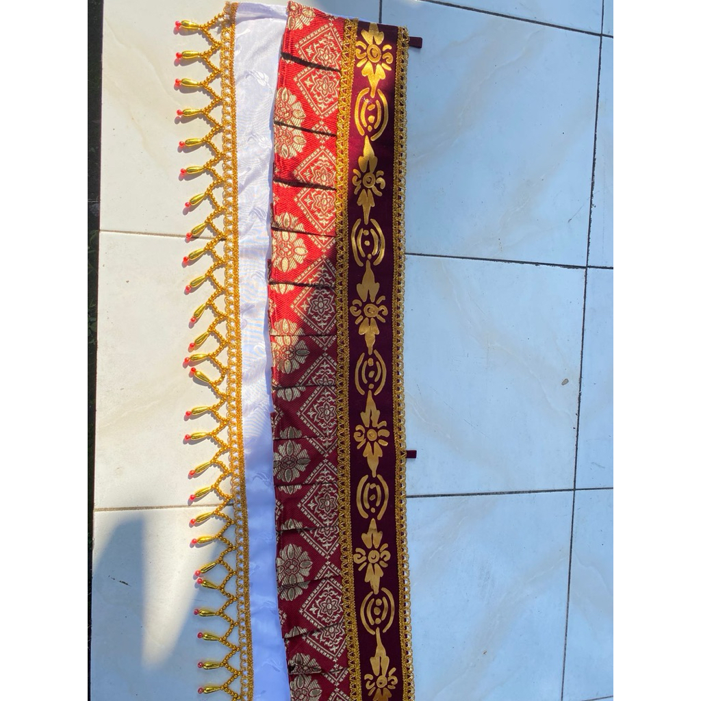 Ider-ider akrik kombinasi lis bludru prada lukis