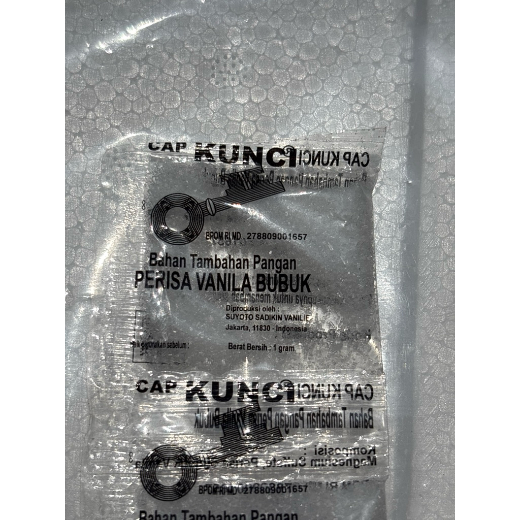 

vanila bubuk kunci 1 gr