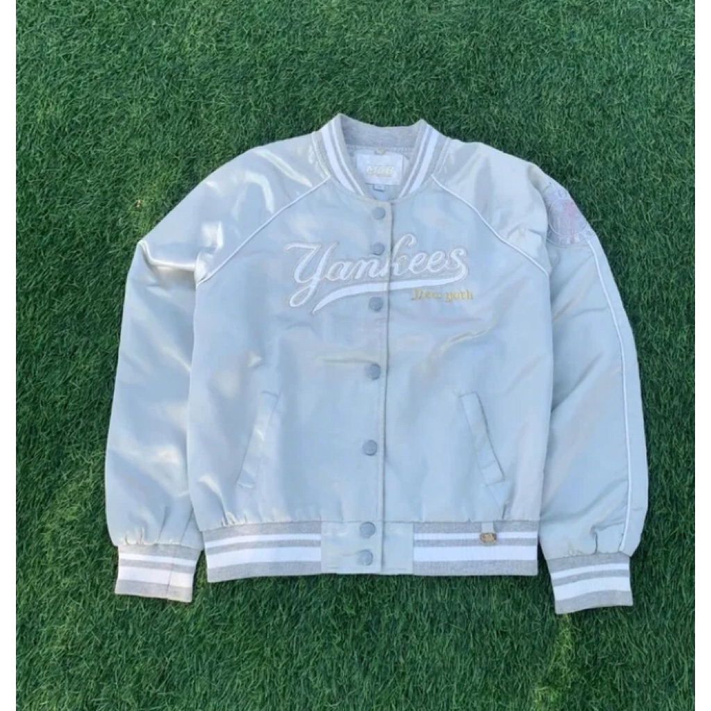 VARSITY YANKES SILVER FULL