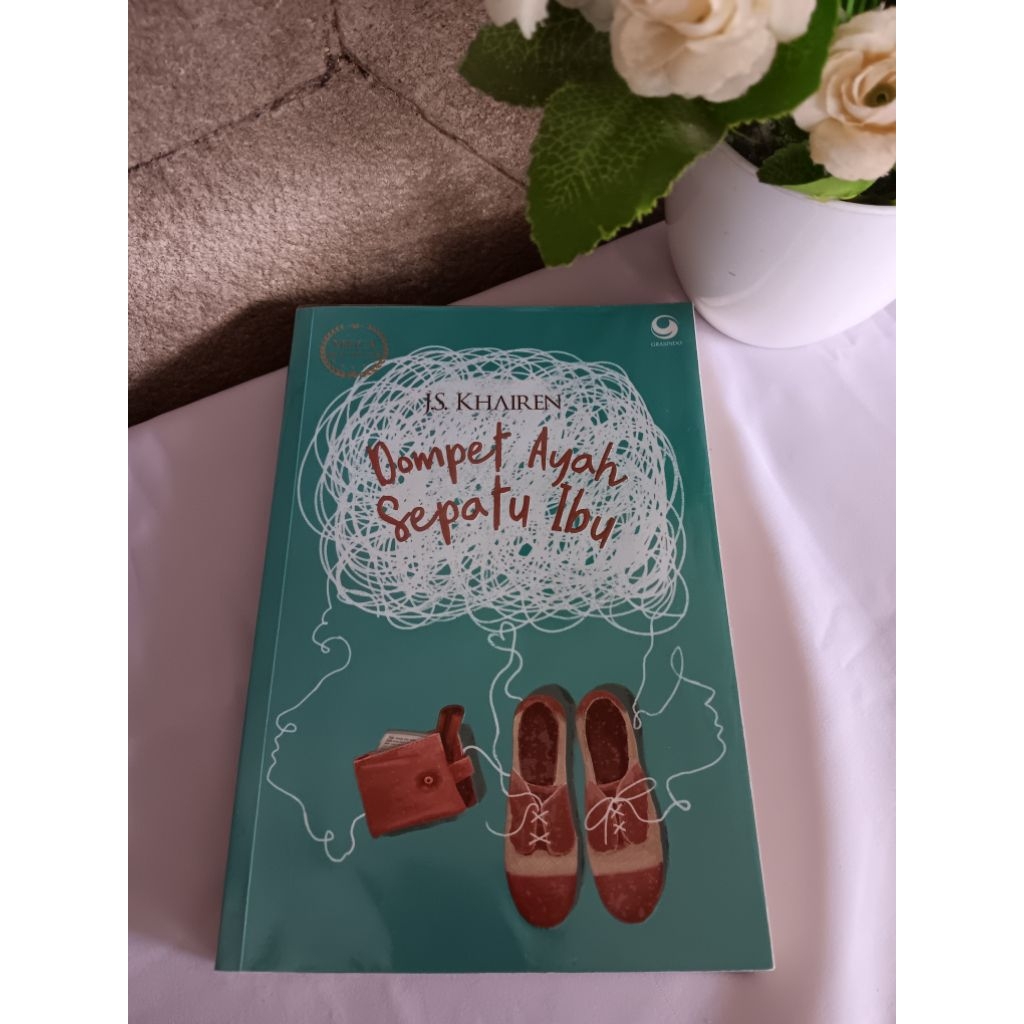 Preloved Novel Dompet Ayah Sepatu Ibu