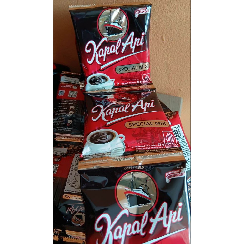 

1 renceng 10 Sachet kopi kapal api mix murah meriah!