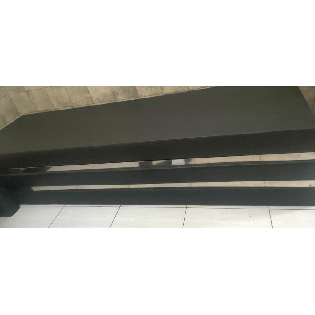 sofa mewah dan rak stainless model informa masih bagus