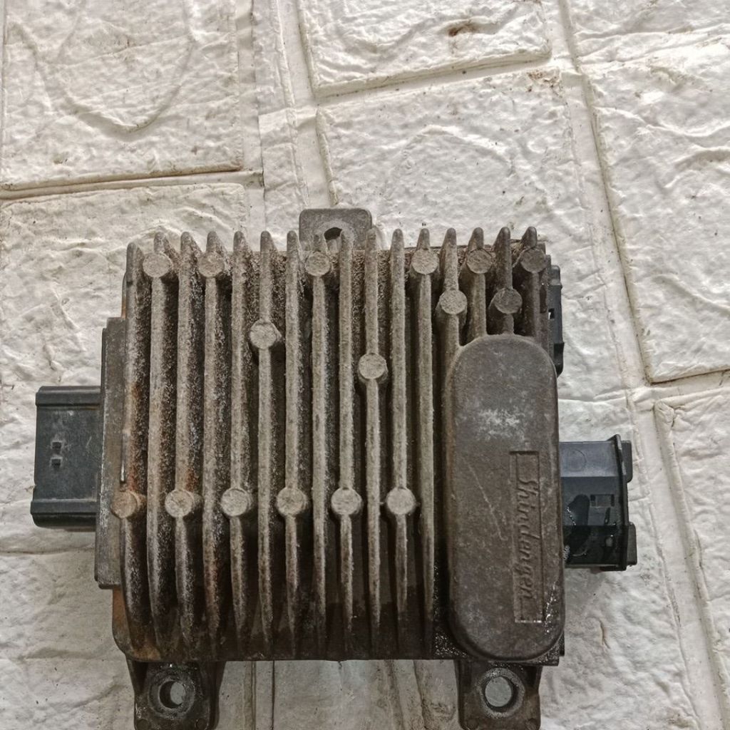 ecu vario 125 old non iss kode KZRJ- B11- IN- 01