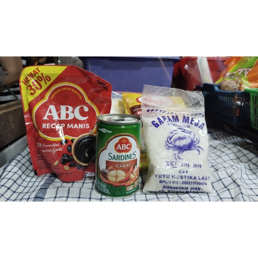 

Paket Hemat Sembako – Tepung Segitiga Biru, Tepung Sasa, Kecap ABC, Sardines ABC, Garam