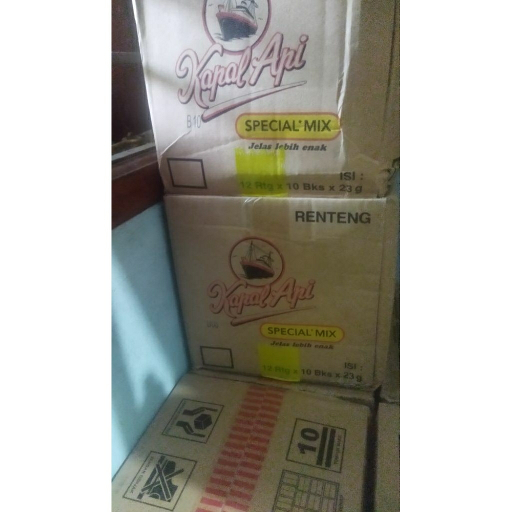 

kopi kapal api spesial mix 1 dus