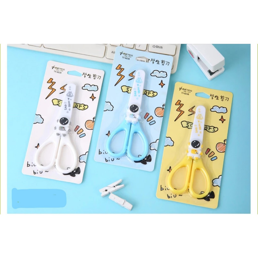 

Gunting Kertas Anak Stainless Besi + Penutup Kids Scissors Kecil