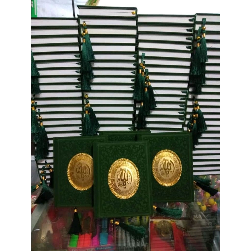 Buku Yasin dan Tahlil Hard Cover Beludru Art Paper isi 224 Halaman