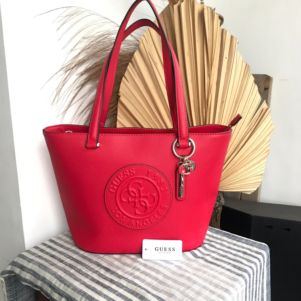 Tas Guess Merah