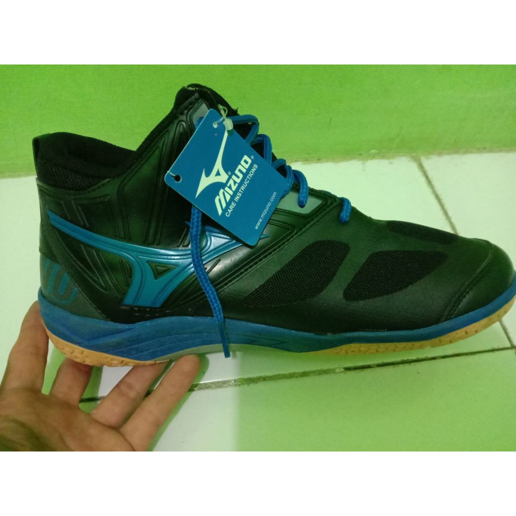 mizuno badminton