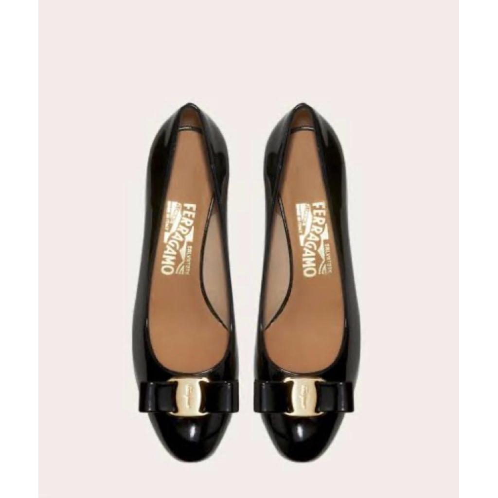 Salvatore Ferragamo sepatu (second)