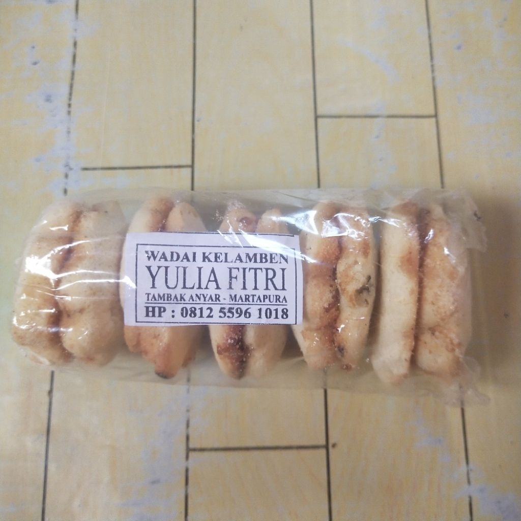 

Wadai/ Kue Kelamben manis kering