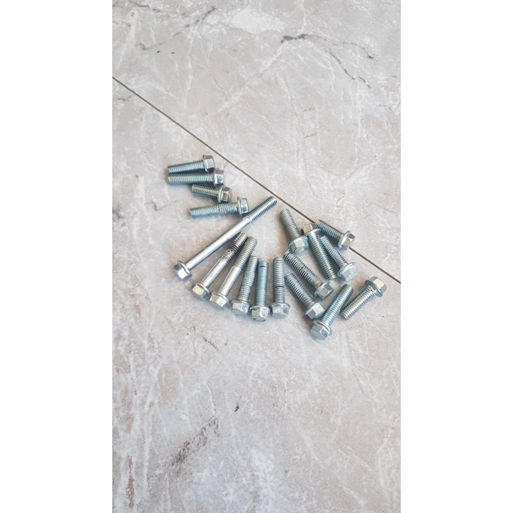 baut bak cvt yamaha nouvo original copotan sudah diocp seperti baru