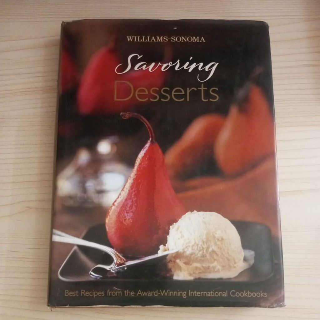 BUKU SAVORING DESSERTS BY WILLIAMS SONOMA