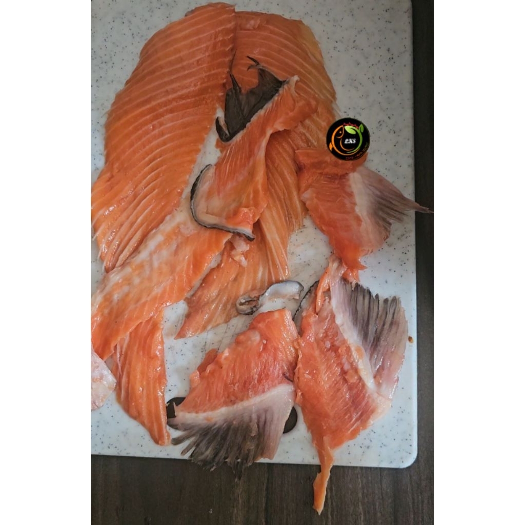 

TETELAN IKAN SALMON/ SIRIP / IGA / KULIT