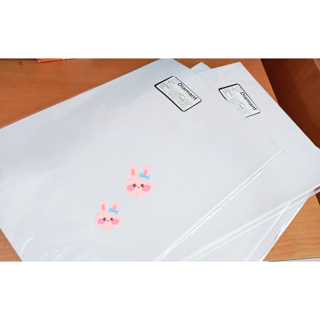 

Kertas Kalkir A3 85 Gram Diamant