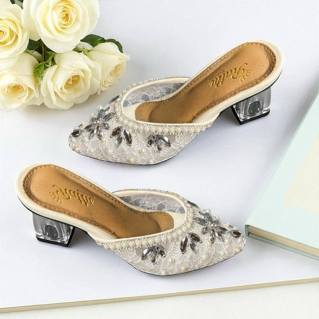 Ready stok Sepatu pengantin big size heels tahu 7cm / sepatu tunangan / sepatu wisuda / ootd