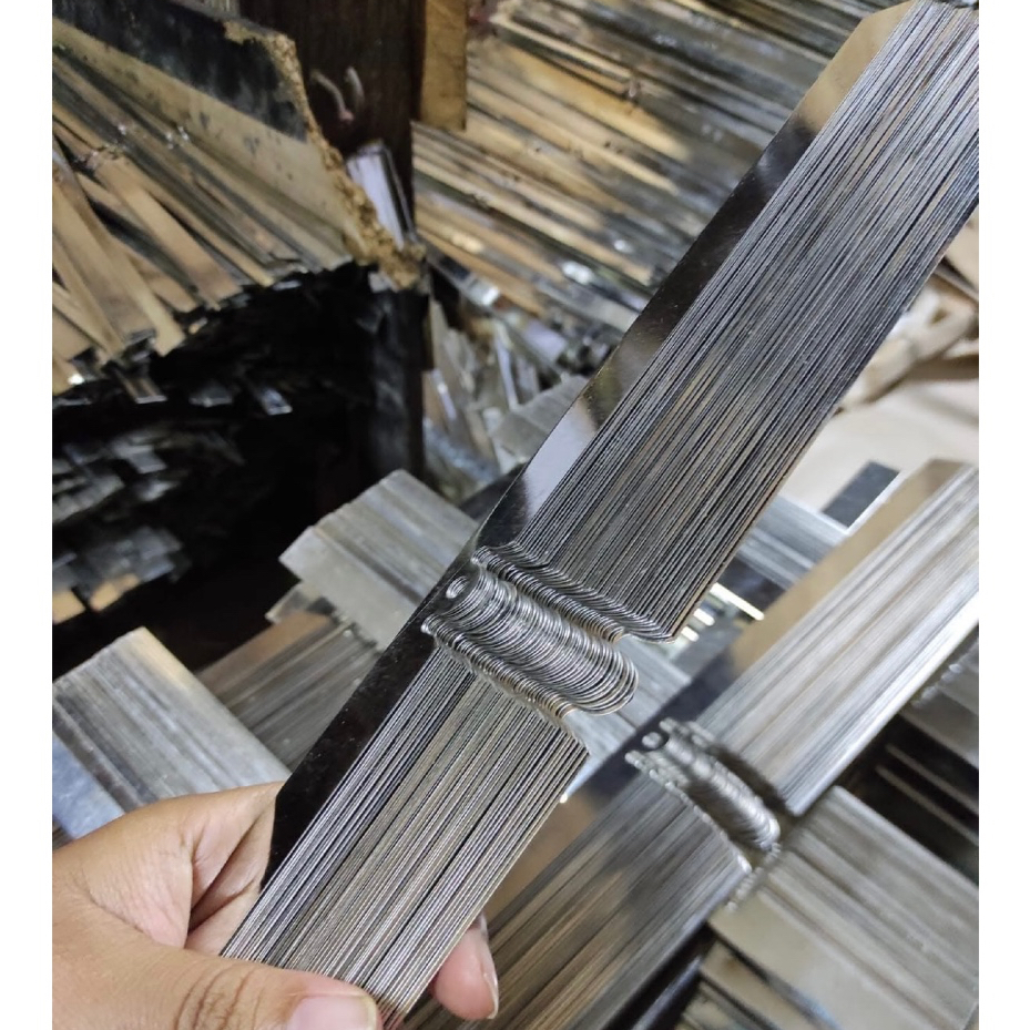 

100pcs Klep seng jepit kalender A3+ 32.5 cm tidak berkarat