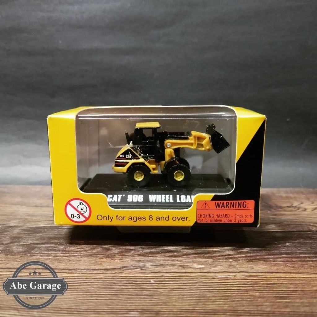 Masters Diecast Official Caterpillar 906 Wheels Loader