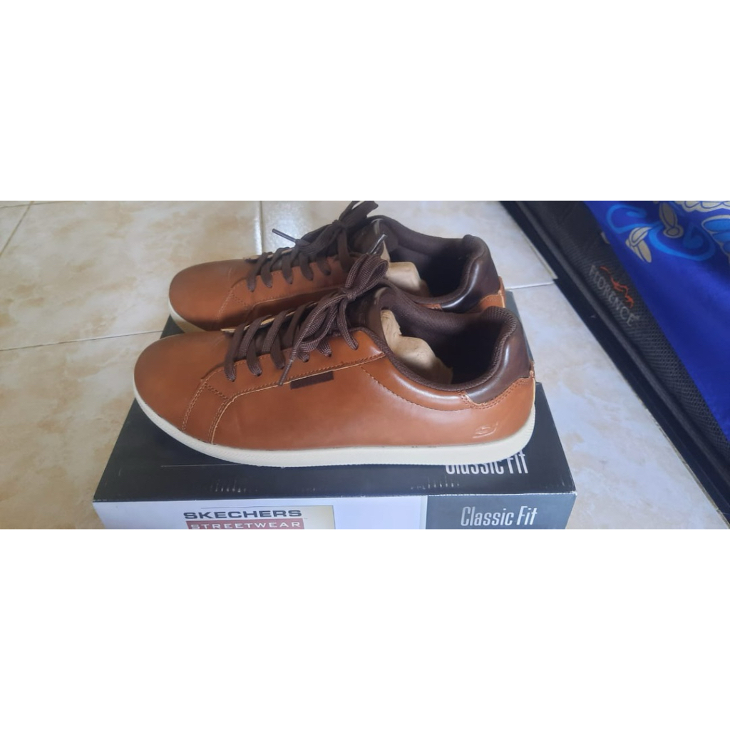 sepatu skechers pria preloved