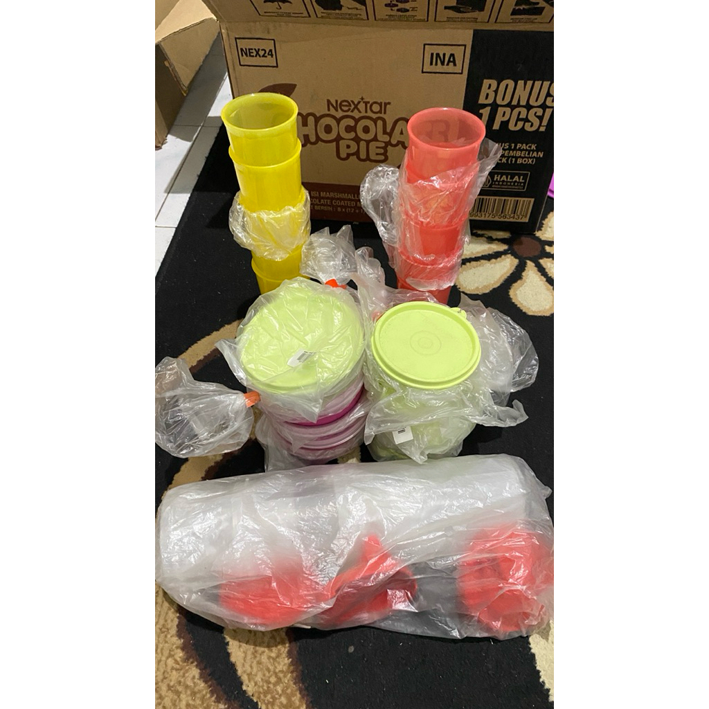 Cuci Gudang Paket Tupperware