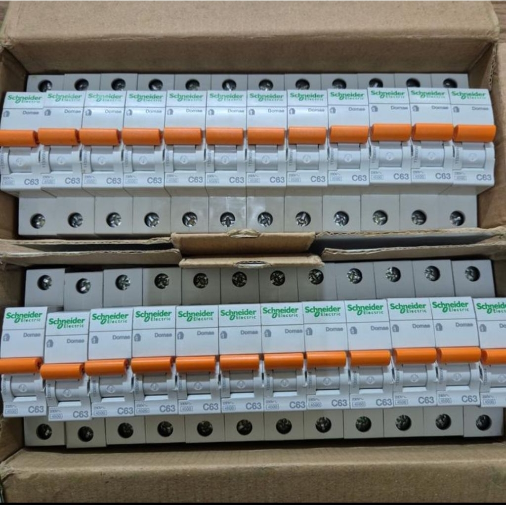 MCB SCHNEIDER DOMAE 1P 63A/MCB DOMAE 1P 63A SCHNEIDER ORIGINAL