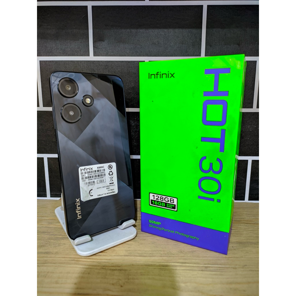 Infinix Hot 30i 8/128 Second
