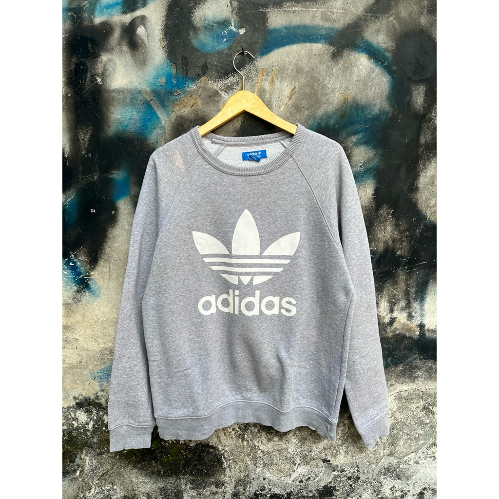crewneck adidas