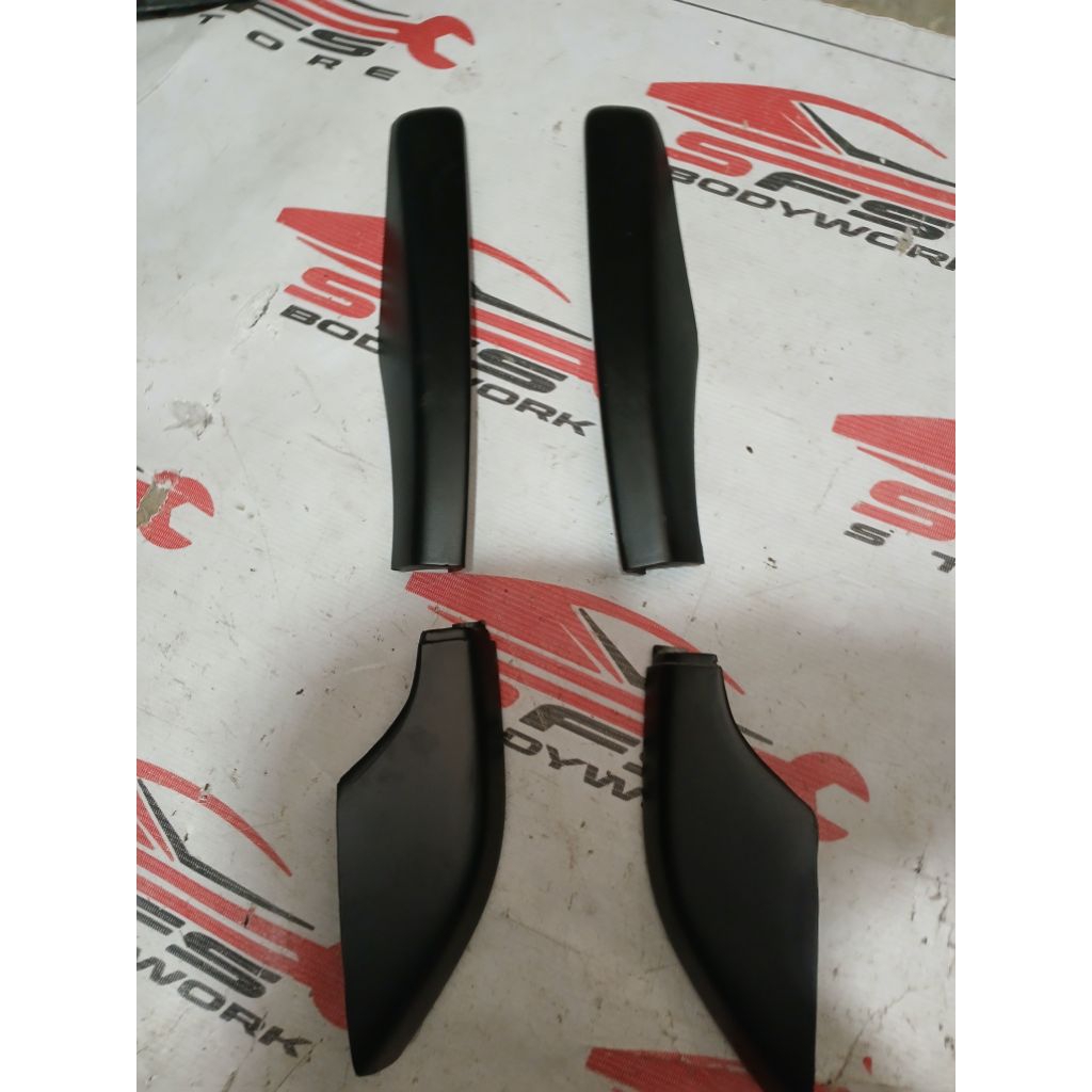 cover roof rack roof rail pajero old ( 2009 -2017 )