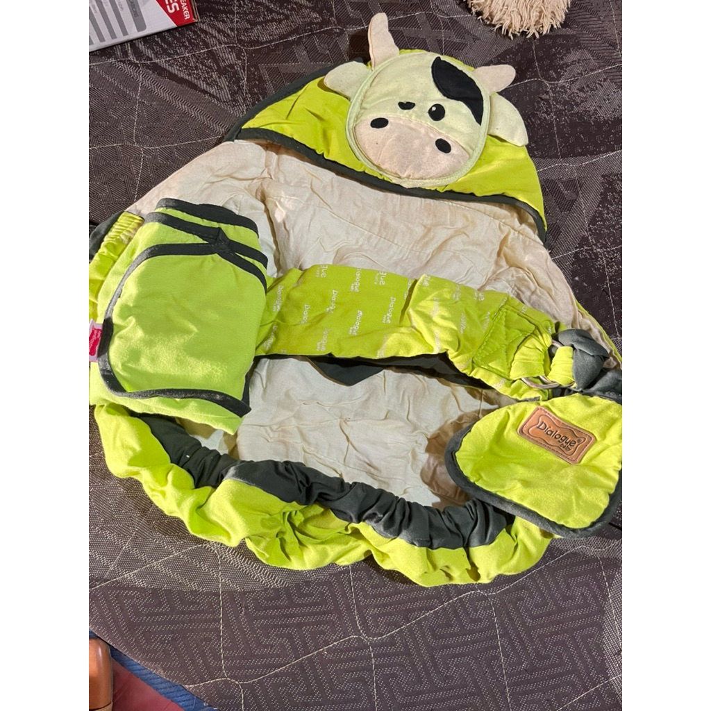 Preloved gendongan samping dialogue dan gendongan depan hip seat Moms Baby