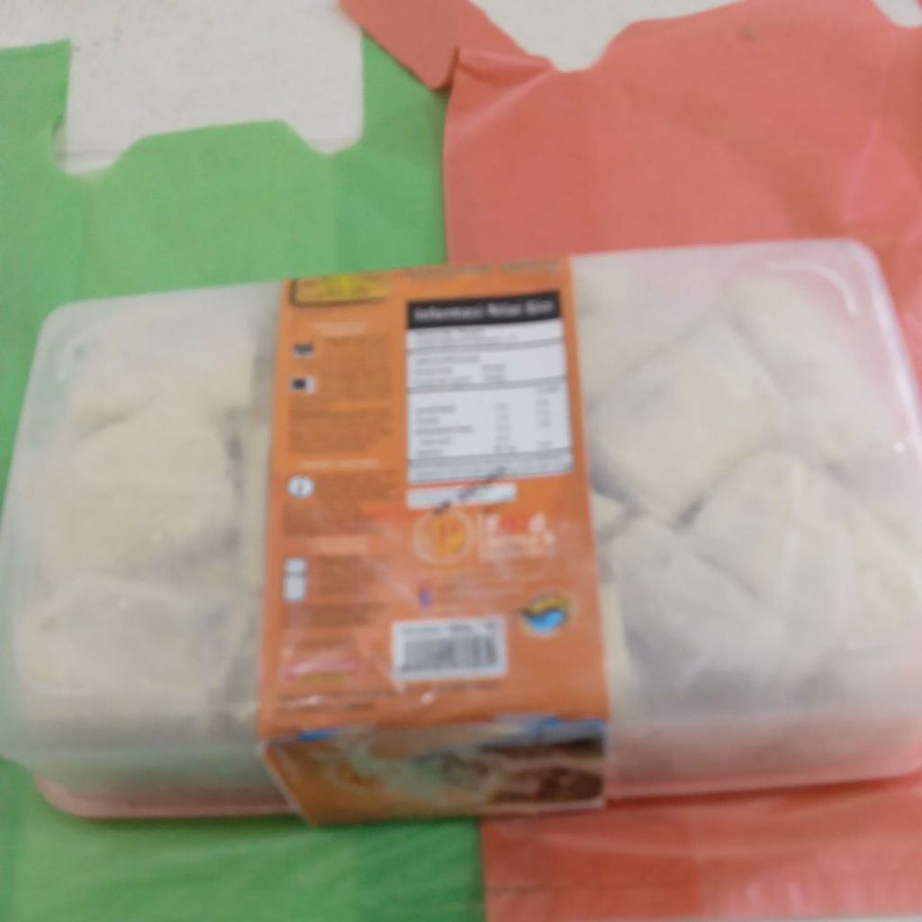 

IP Martabak Udang ,renyah,lezat ,1 kg, isi 40bk,Dapat Gratis wadahnya plastik tebal kuat seperti digambar